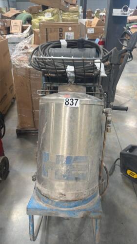 industrial pressure washer