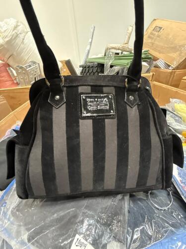 Clothing: high visibility wear, Scandinavian design, Homefield jersey, all in motion, quints, Fabletics, MUGSY, BPX pro, handwarmers, Americana where, earn your stripes bag, & More