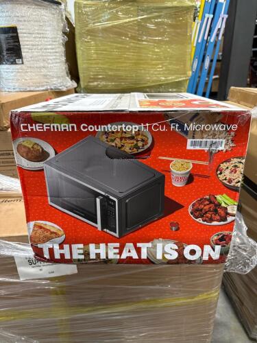 Strapping material, microwave, Miscellaneous furniture, chest freezer, mattress covers