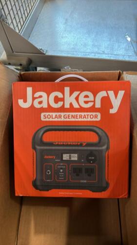 JACKERY solar charger