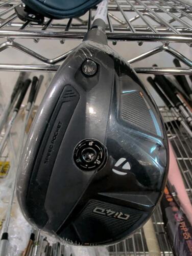 TaylorMade Qi40