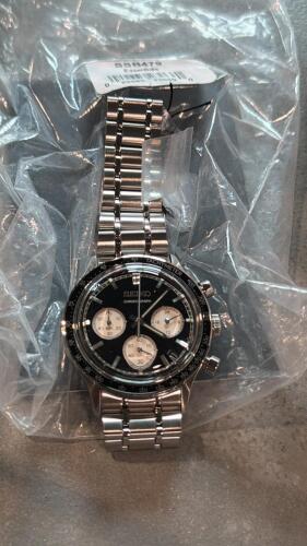 2- SEIKO watches SSB479 and COUTRA