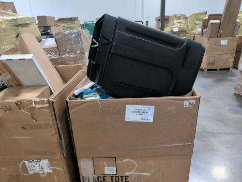 Gladiator motion three, clingfilm, rug, large barrel, pillows, hose real, rolled material, and