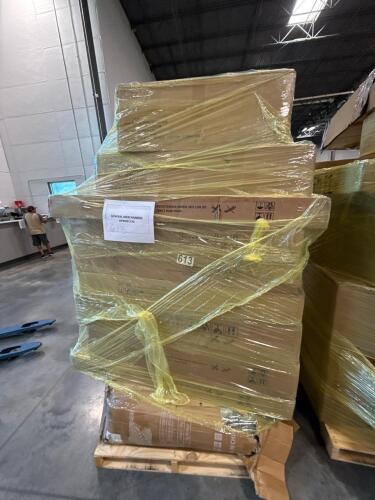9+ deck boxes, outdoor chairs