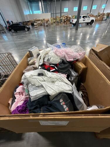Clothing: fashion nova, boo-hoo man, 3300 feet, O LUKAI, ALIGNE, Brandi Melville, VONIC, Madden girl, short story, range, HOKA, stitch fix, & More ￼