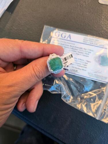 diet green emerald and sapphire ring