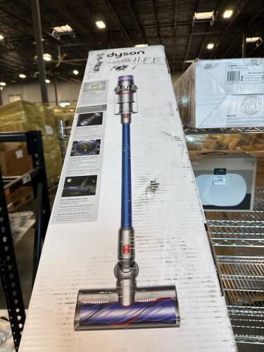 Dyson v11 vacuum