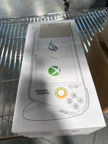 ROG Xbox ALLY handheld console PCRC73YA