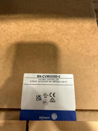 13 &ndash; Johnson controls M4 &ndash; CVM 03050&ndash;0 VAV box controller 8 point actuator, DPT sensor