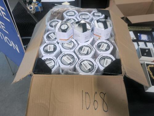 Approximately 100 PINDOWS sports watches