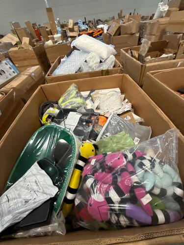 Miscellaneous pallet, snakes, hose, drapes, hot holders, earbuds, & More