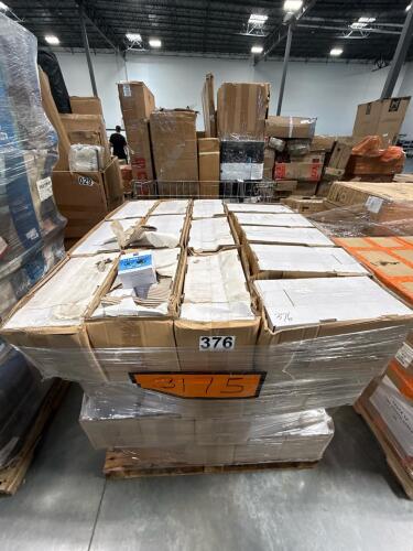 Pallet of ZEISS lens wipes