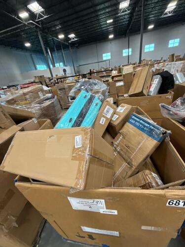Luggage dANKEAN, HOOBRO direct, storage tower, bedframe piece, yoga mat, & More