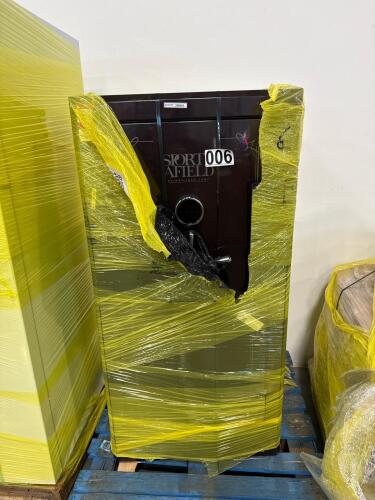 Sports AFIELD safe out of box