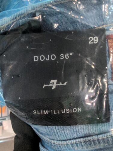 (11) 7 for all mankind jeans