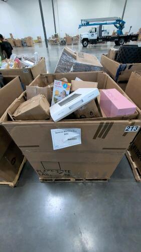 Highchair, mug, with things scale, VEER comfort seat, latex gloves, & More