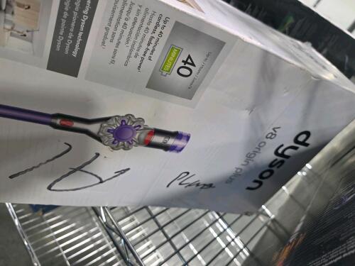 Dyson V8 origin plus