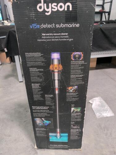 Dyson V 15 S detect submarine