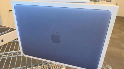 13 inch MacBook neo 256 gb indigo color