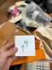 Clothing: replica brands not authenticated, does not appear to be authentic - 11