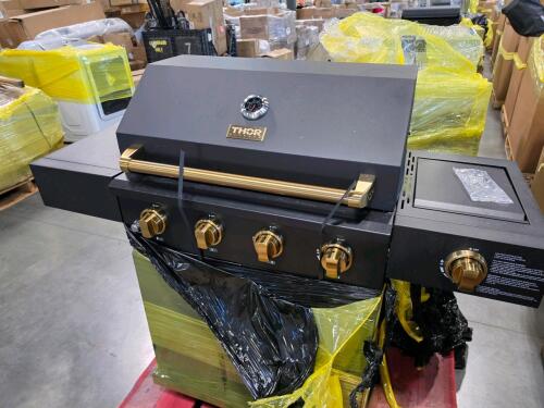 Grill, Customer return out a box