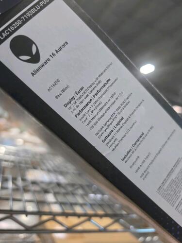 Alienware 16 Aurora, AC 16250, blue