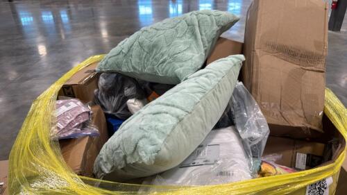 Big box store in the box: hangers, shark steam spot, steam pads, scrub daddy sponges, Clorox, clothing, sheets, comforter set, Hurley, Skechers, & More