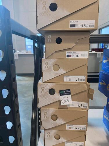 6- on cloud shoes
