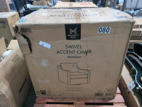 Swivel accent chair