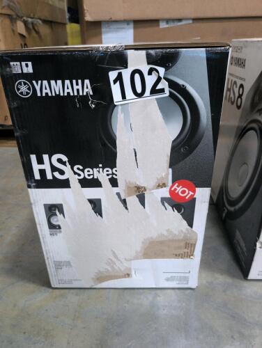 Yamaha HS series HS8 powered studio monitor speaker