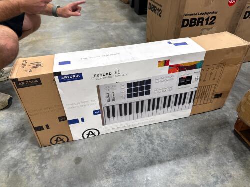 ARTURIA key lab 61 universal midi controller