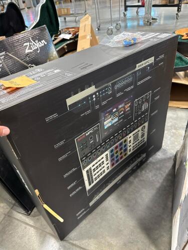 AKAI professional MPC XL