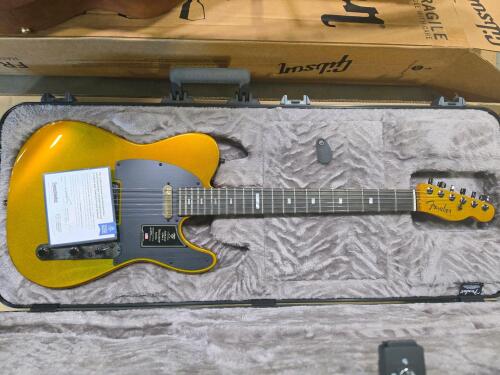 Fender TELECASTER American ultra 2 electric guitar