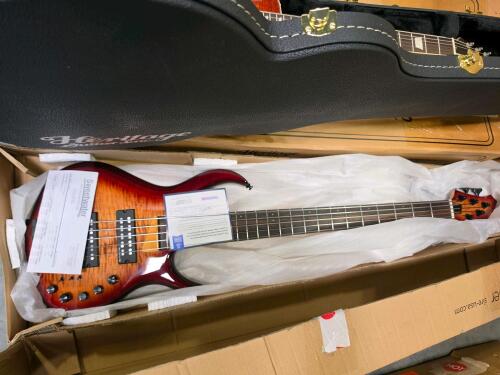 Marcus Miller SIRE &ndash; MMM7A5BS electric guitar