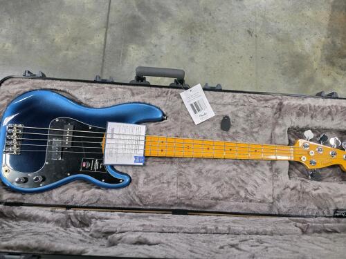 Fender American professional II precision base V electric guitar