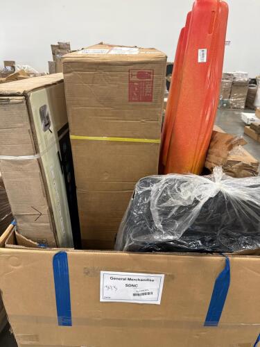 Perception kayak, chair piece, Samsung 65 inch TV not tested condition unknown, auto parts & More