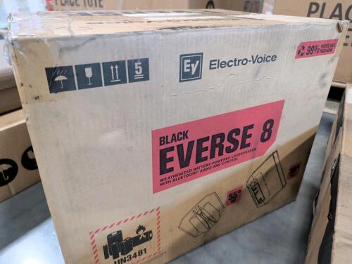 Electro-Voice evers 8 weatherized battery-powered loudspeakere