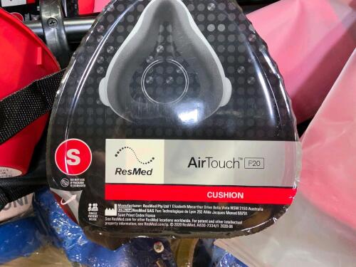 Paper towels, air touch F 20 cushions, tape guns, vector optics, PHANTOSCOPE, and