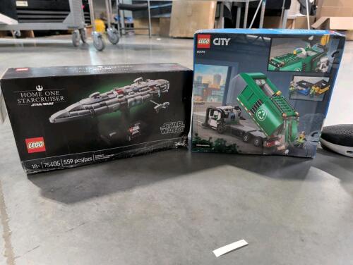 2 Lego sets, starship and garbage truck