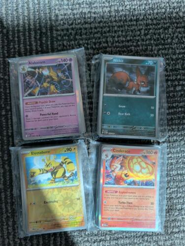 100 Pokemon Holo/Reverse Holo's