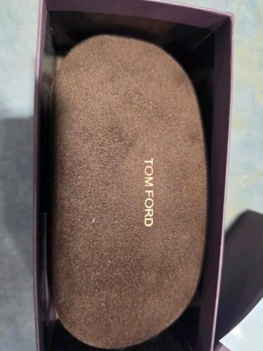 Tom Ford sunglasses are TOTE1204253616